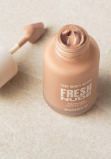 Base de maquillaje Fresh Nude Foundation 30 ml