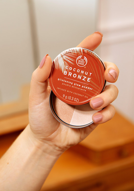 Coconut Bronze Glistening Glow Powder 9 g