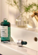 Solución Diaria Anti-imperfecciones de Árbol de Té 50 ml Solución Diaria Anti-imperfecciones de Árbol de Té 50 ml