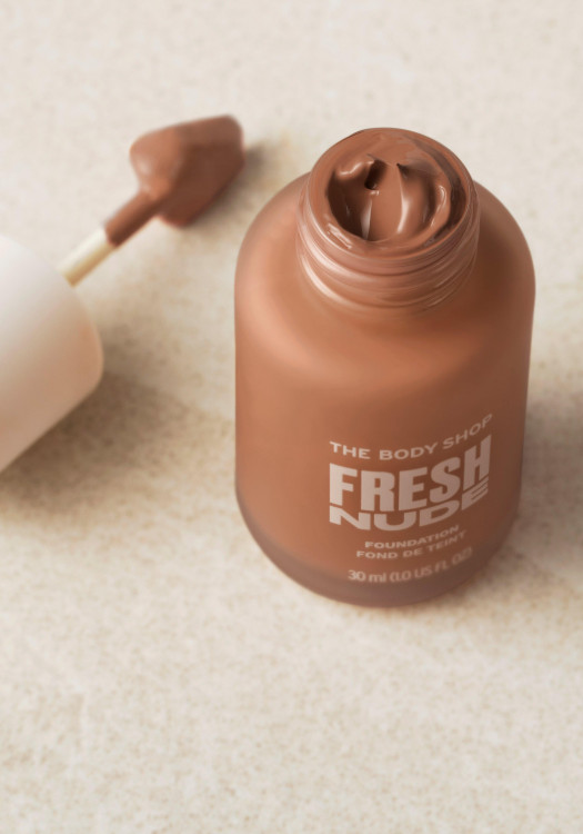 Base de maquillaje Fresh Nude Foundation 30 ml