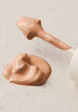 Base de maquillaje Fresh Nude Foundation 30 ml