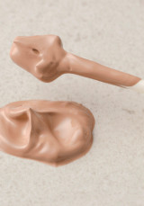 Base de maquillaje Fresh Nude Foundation 30 ml