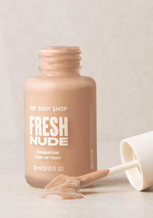Base de maquillaje Fresh Nude Foundation 30 ml