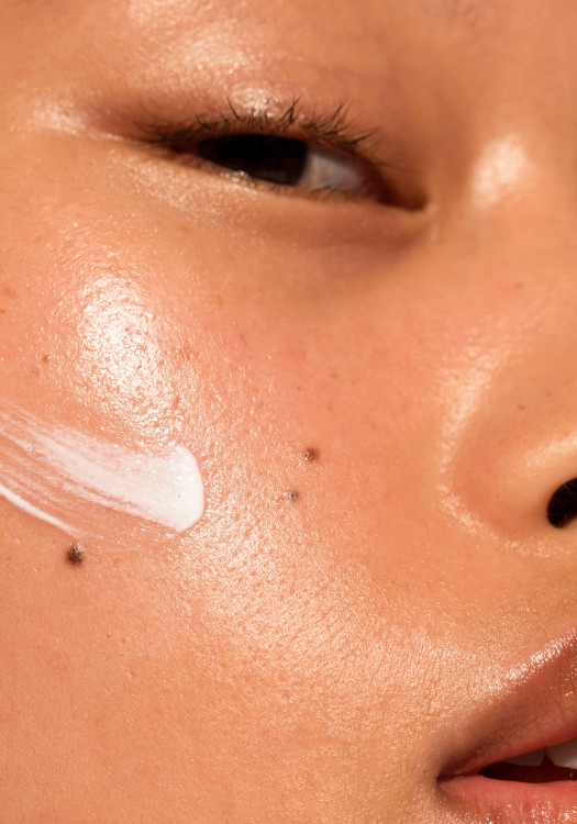 Hidratante Facial Protectora Skin Defence FPS 50 PA +++ 60 ml