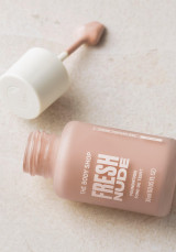 Base de maquillaje Fresh Nude Foundation 30 ml Base de maquillaje Fresh Nude Foundation 30 ml