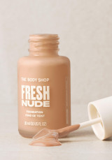 Base de maquillaje Fresh Nude Foundation 30 ml