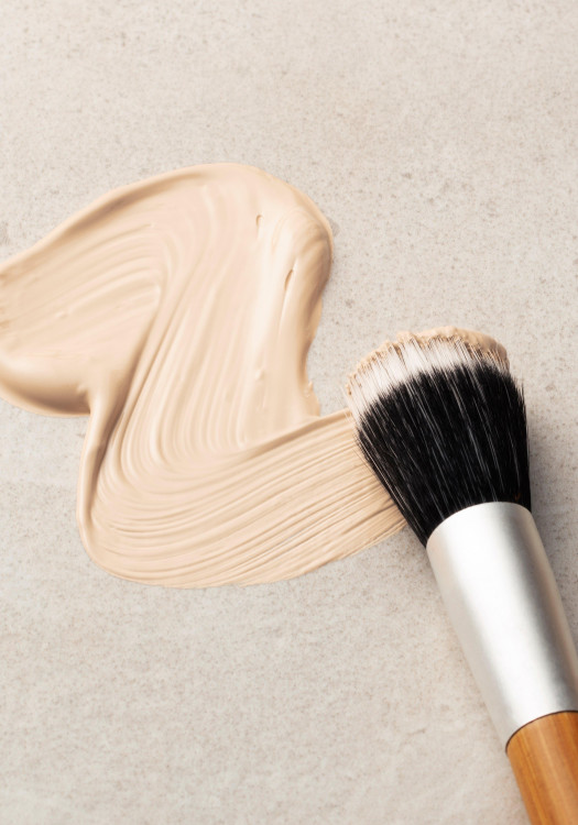 Base de maquillaje Fresh Nude Foundation 30 ml