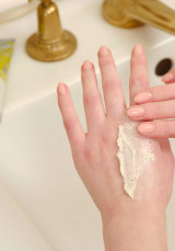 Exfoliante de manos cáñamo 75 ml Exfoliante de manos cáñamo 75 ml