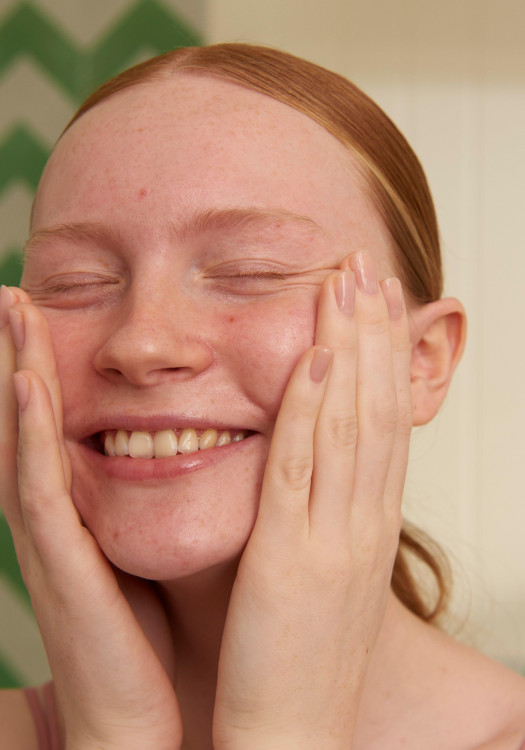 Solución Diaria Anti-imperfecciones de Árbol de Té 50 ml Solución Diaria Anti-imperfecciones de Árbol de Té 50 ml