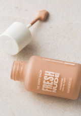 Base de maquillaje Fresh Nude Foundation 30 ml