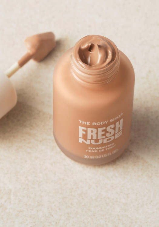 Base de maquillaje Fresh Nude Foundation 30 ml