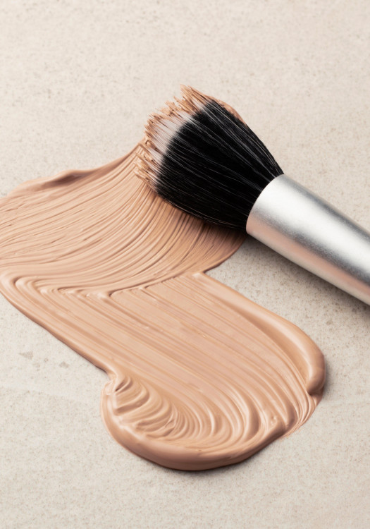 Base de maquillaje Fresh Nude Foundation 30 ml