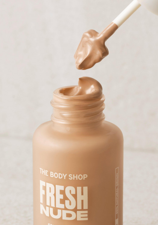 Base de maquillaje Fresh Nude Foundation 30 ml