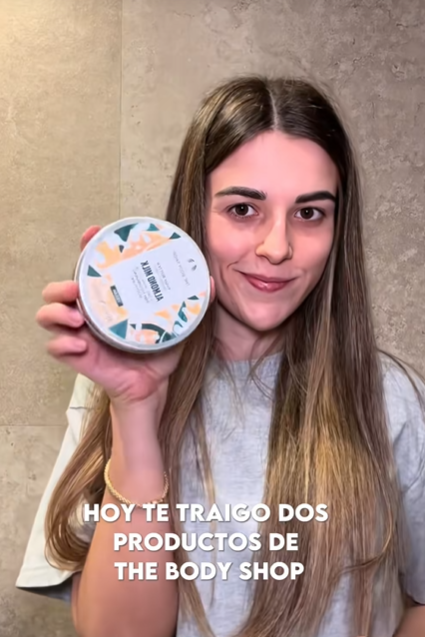 Tu hidratación ideal sí existe 💚 Ligera y de rápida absorción con Body Yogurt, o intensa y duradera con Body Butter. Tú eliges lo que tu piel necesita