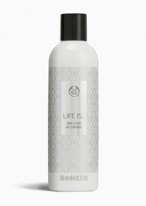 Loción Corporal Life Is… ™ 250 ML