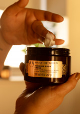 Spa of the World™ Crema Corporal de Kukui Hawaiano 300 ml