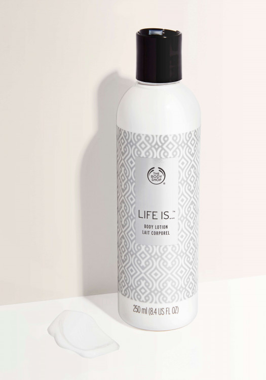 Loción Corporal Life Is… ™ 250 ML